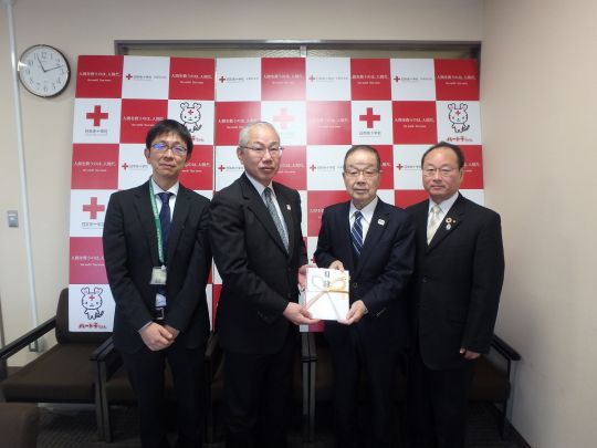 東日本大震災復興支援義援金の寄付を行いました。
